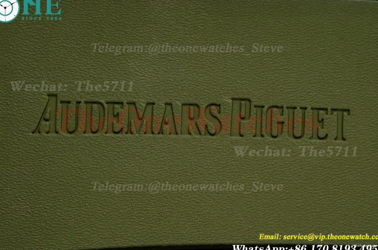 42mm Royal Oak BF 15720 Stk SS Offshore A4308 Green Diver RU 0302